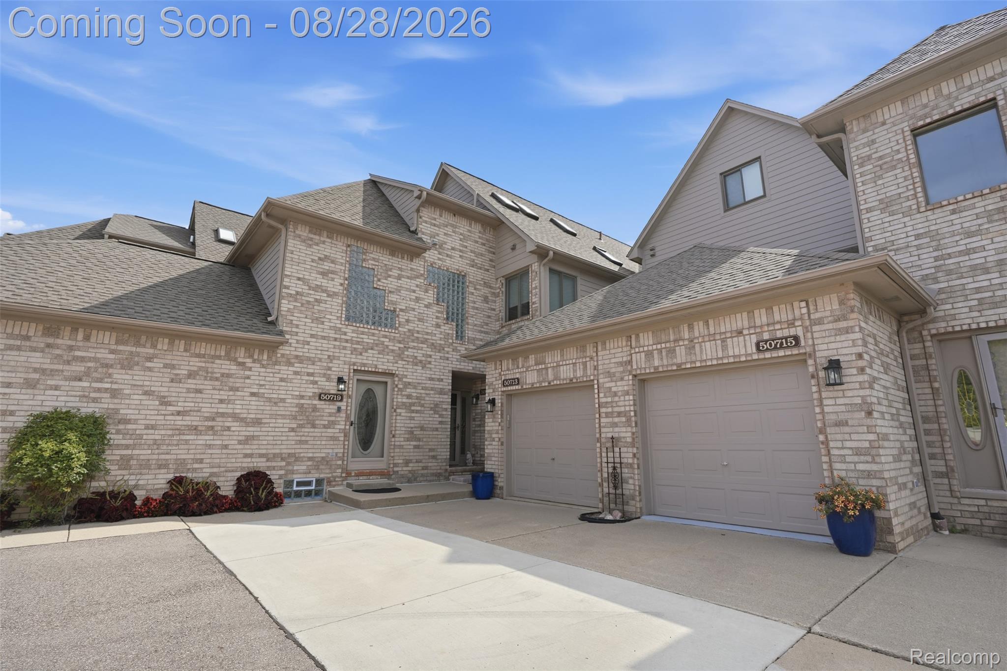 50717 Harbour View Drive N