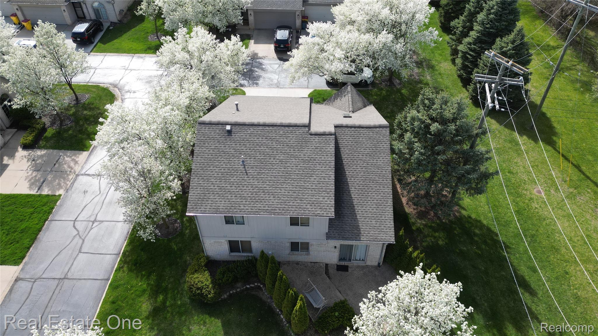 45089 KLINGKAMMER Street