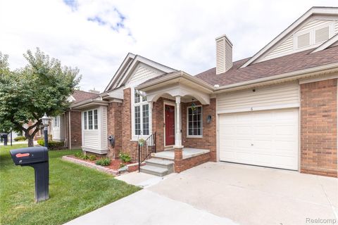 6 Canfield Circle Dearborn Heights City MI 48127