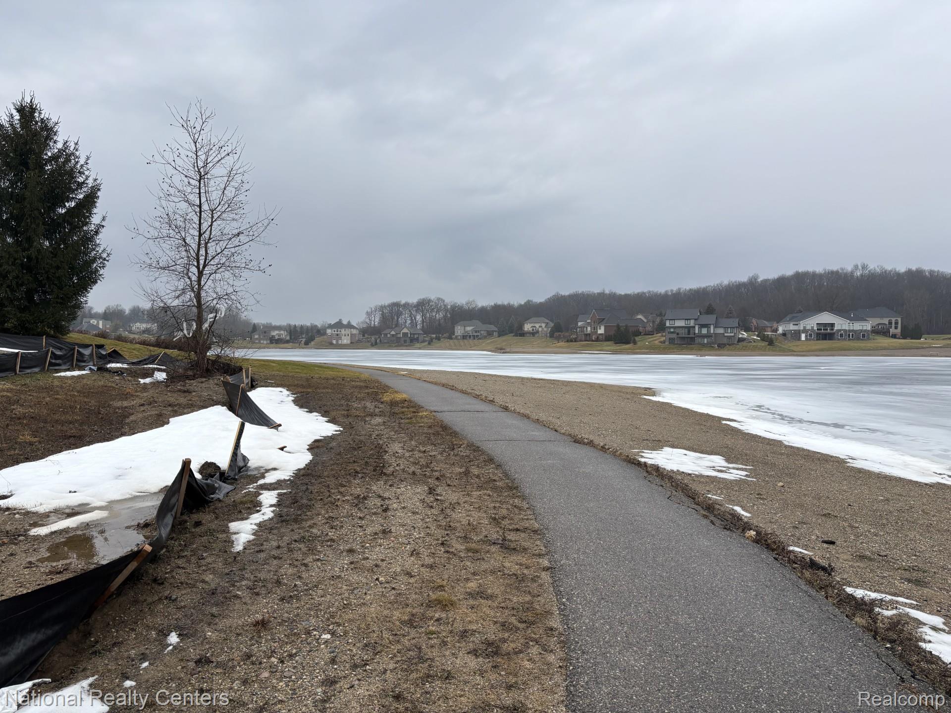 10376 Rosemarie Run Run