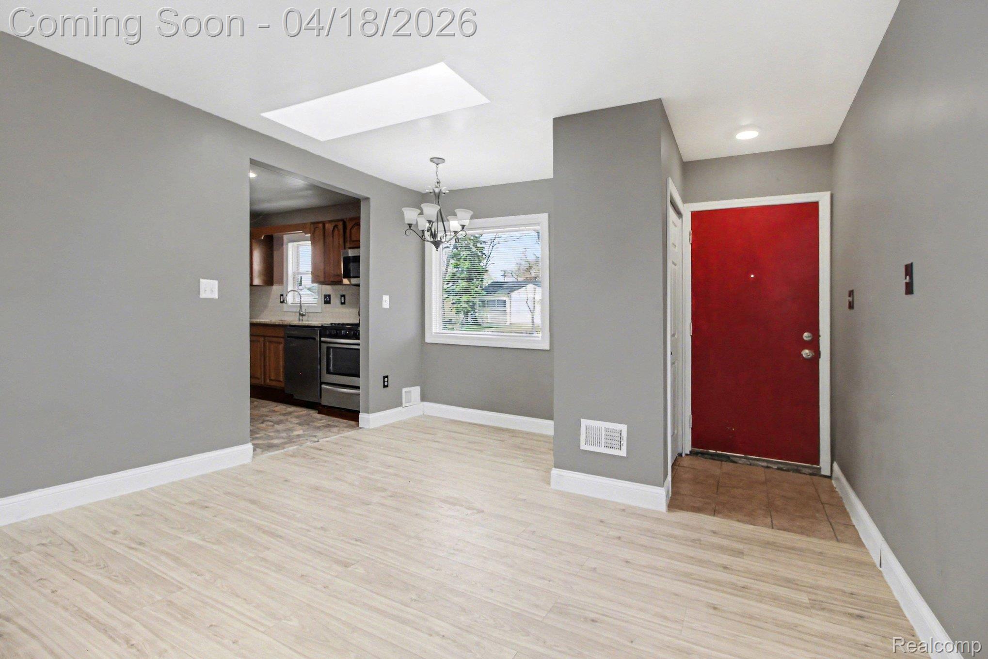 27025 Notre Dame Street