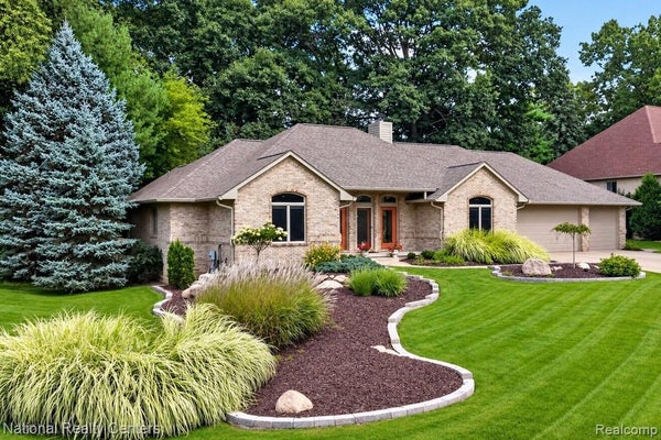 6736 CRANVILLE DR, CLARKSTON, MI 48348 - Image 4a633cb2882b3d9a1bf2ef4ecd45dc05/3610809865