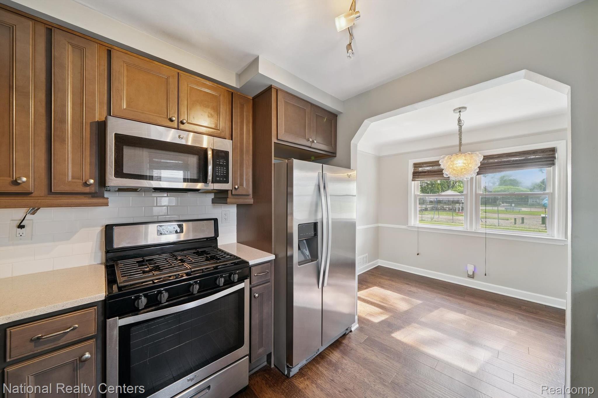 3047 Cummings Avenue