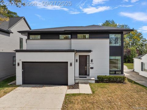 4102 Woodland Avenue Royal Oak City MI 48073