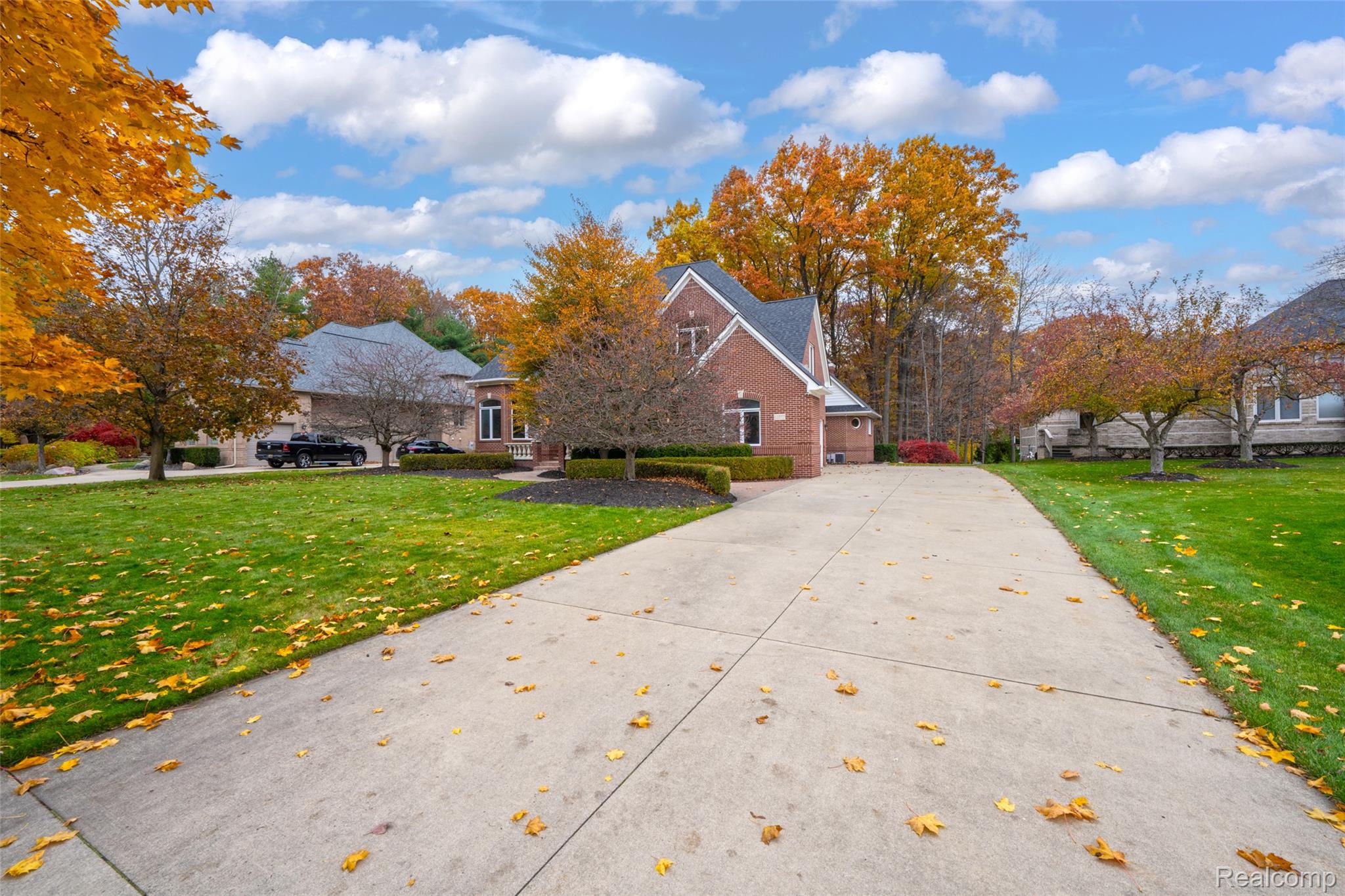 12277 Forest Glen Lane