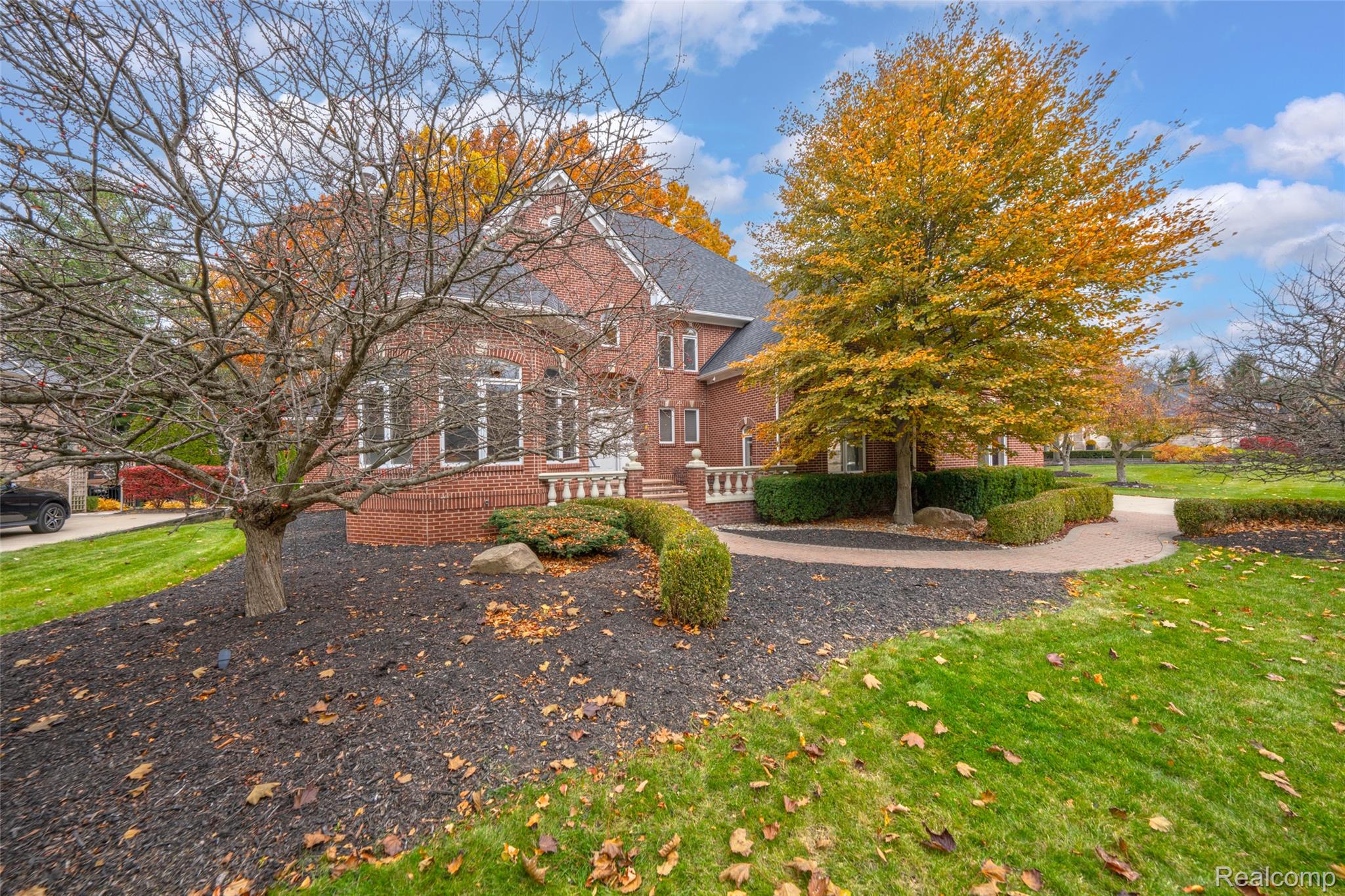 12277 Forest Glen Lane