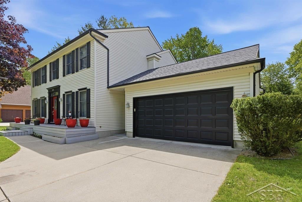 3015 Walden Woods Drive
