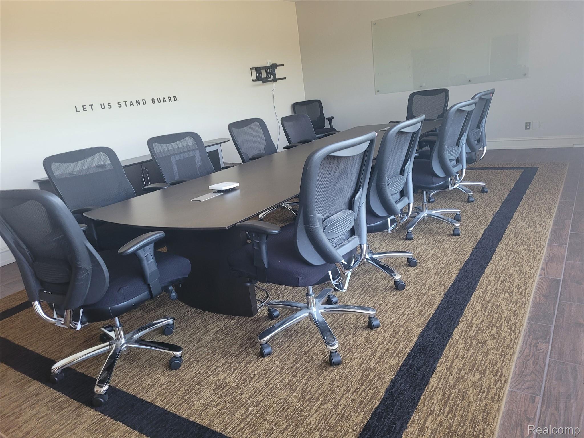 20800 Southfield Road 370