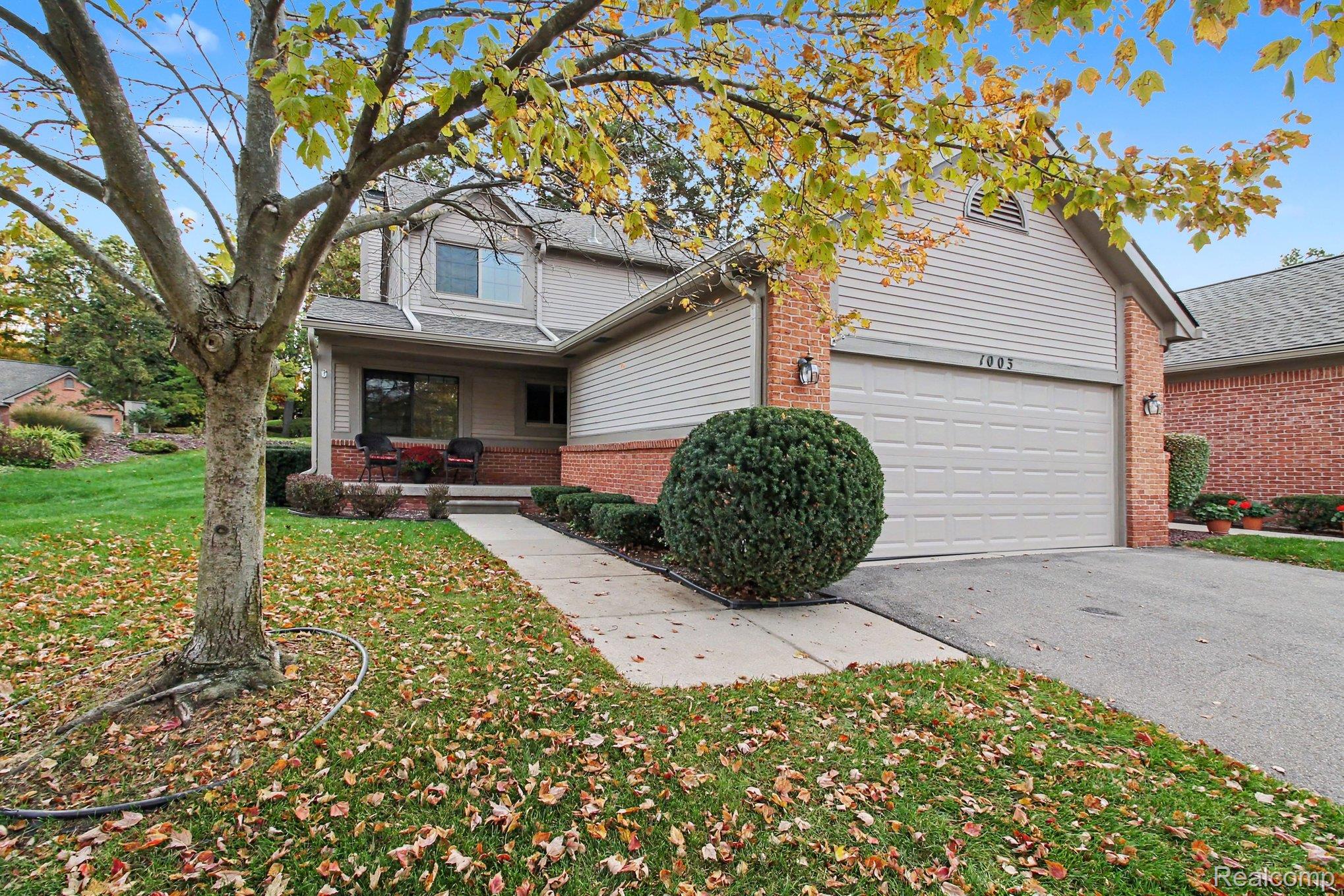 1003 Pinewood Court