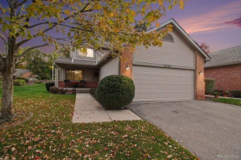 Photo for 1003 Pinewood Court