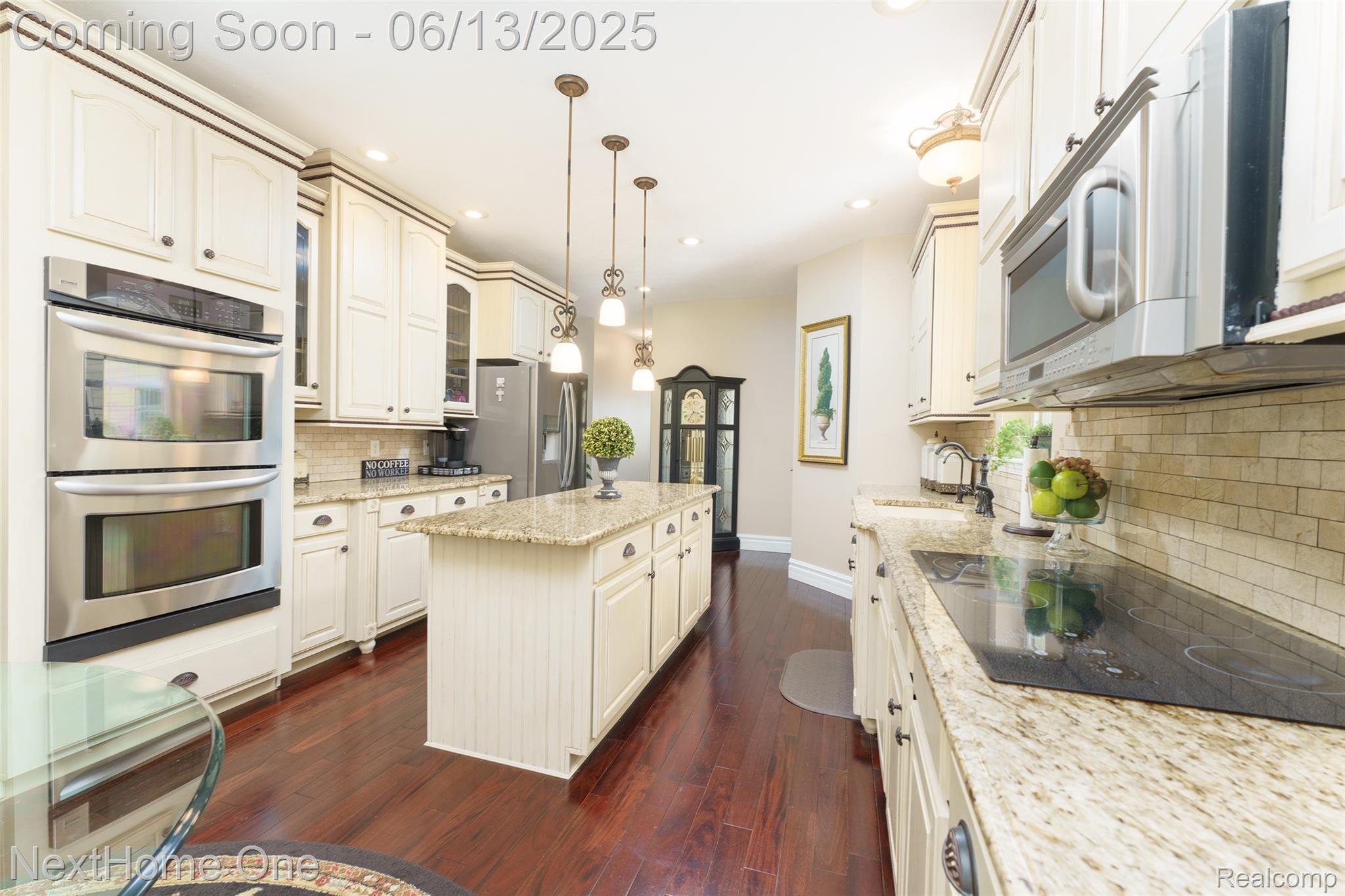 17351 Timber Creek