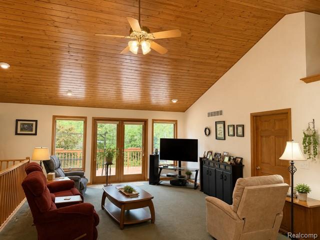 4077 Thornapple Lane