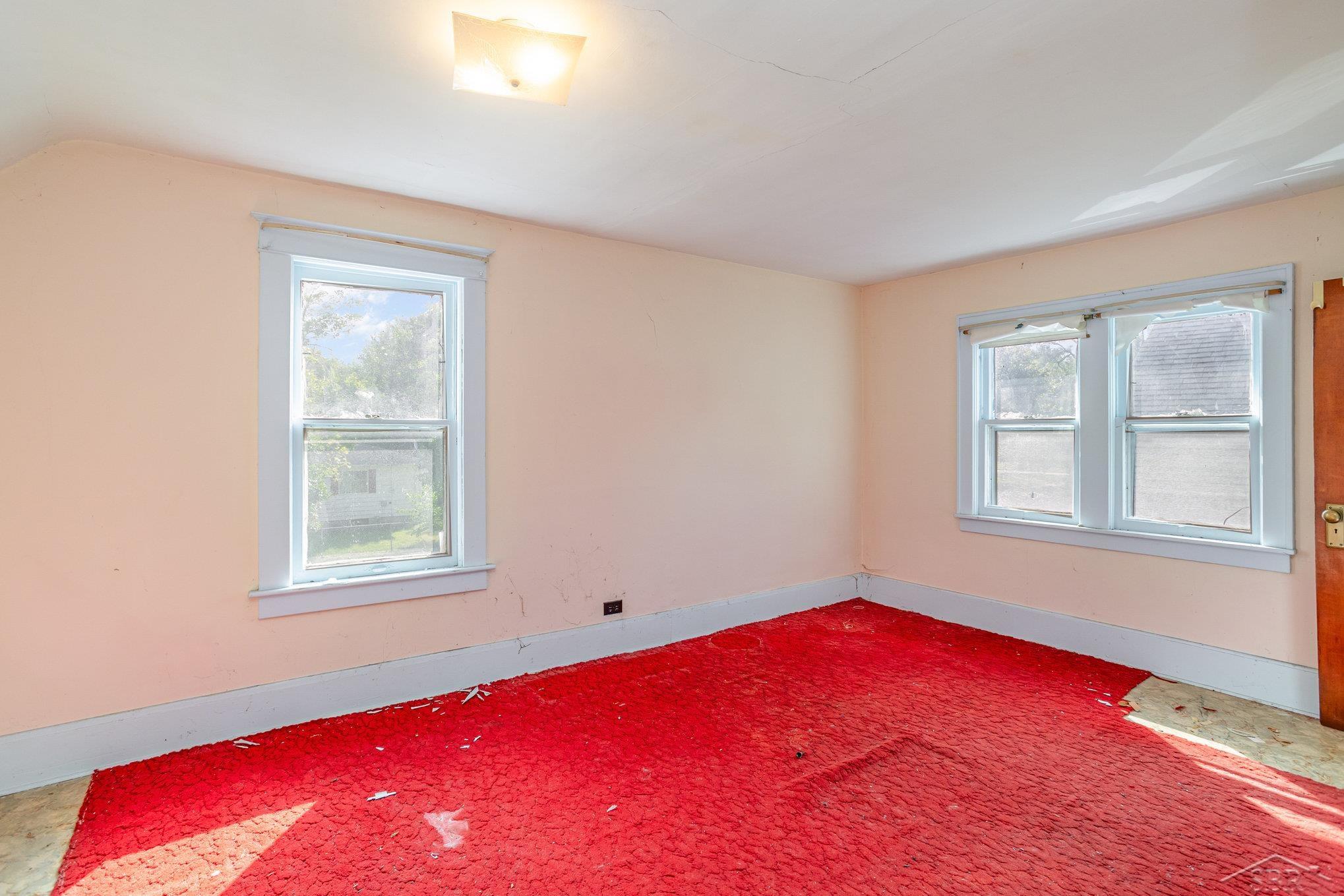 Saginaw City, Michigan 48602, United States, 3 Bedrooms Bedrooms, ,1 BathroomBathrooms,Residential,Pending,210953