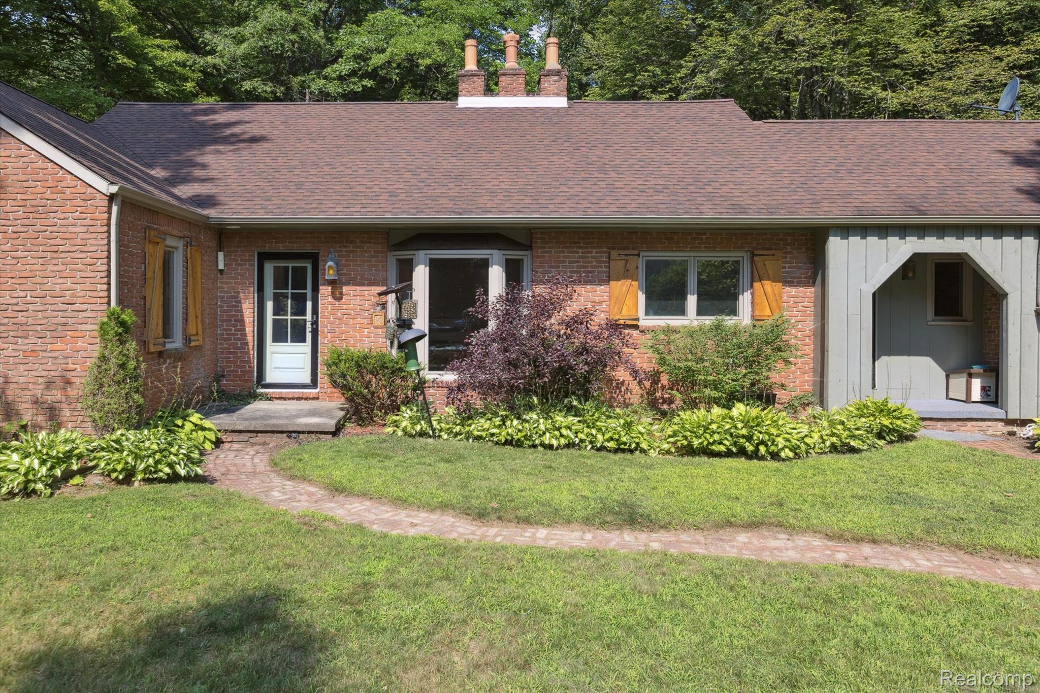 4224 Country Road