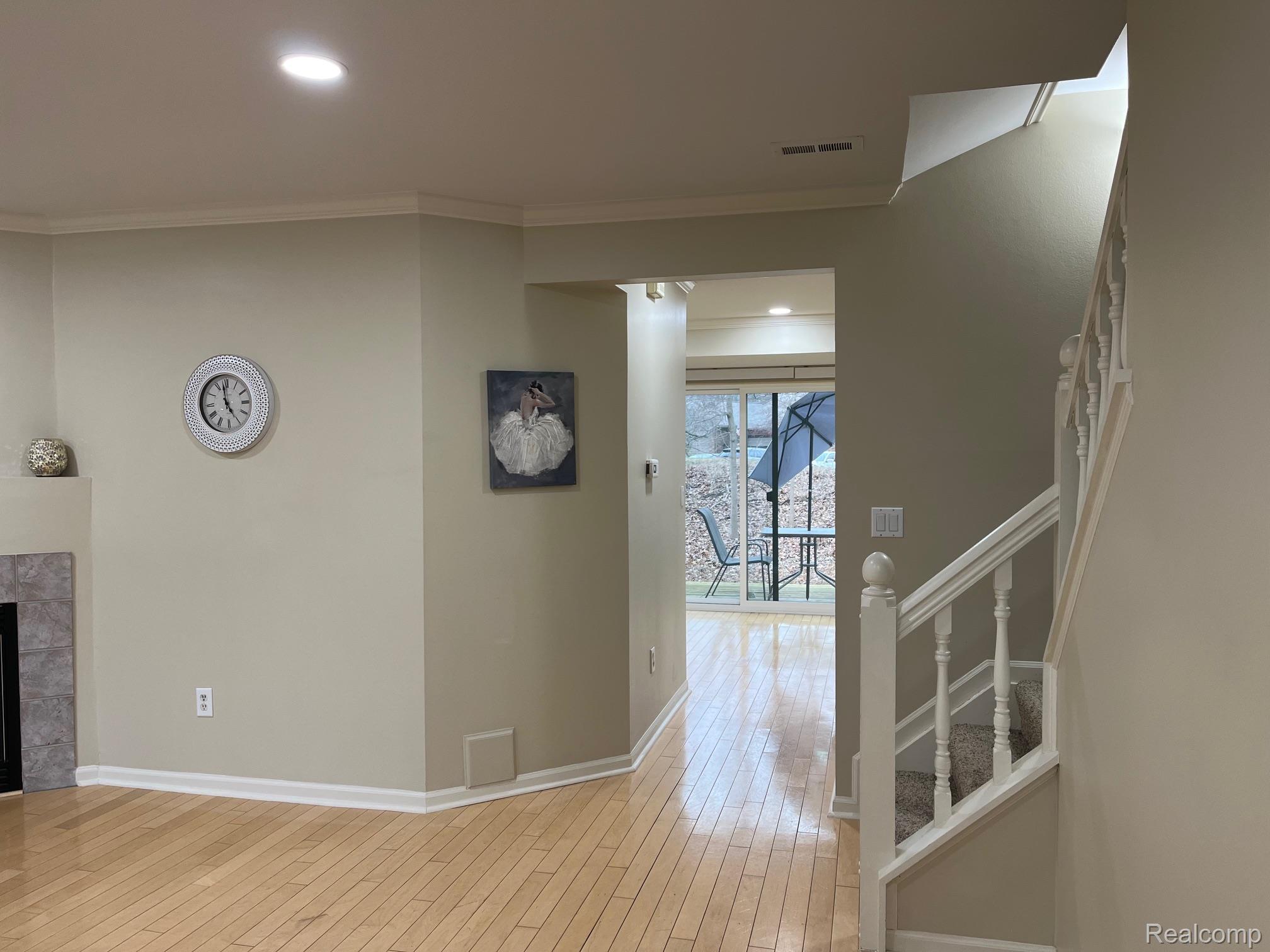 1522 STREAMWOOD 20