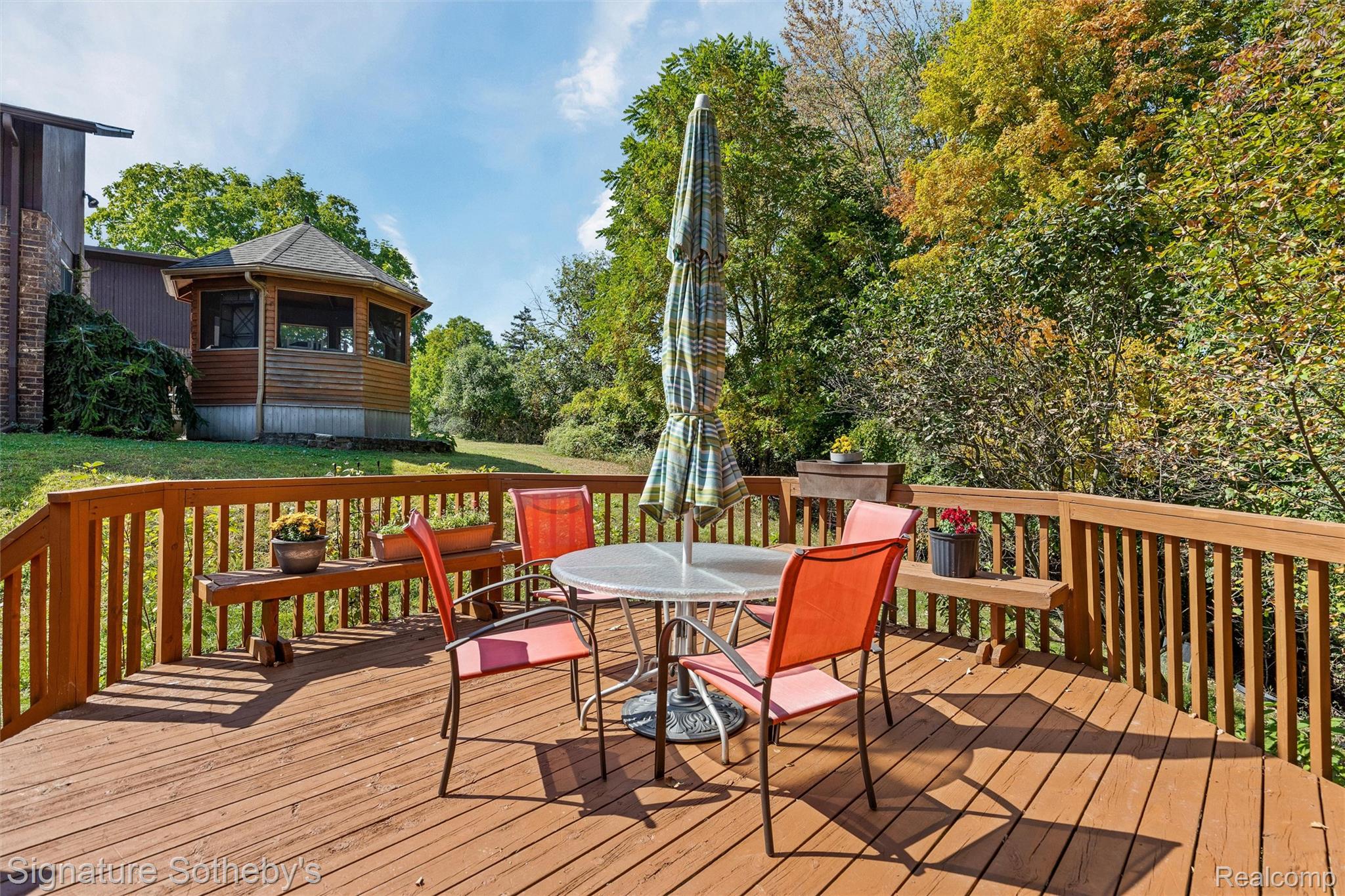 5160 Greenbriar Drive