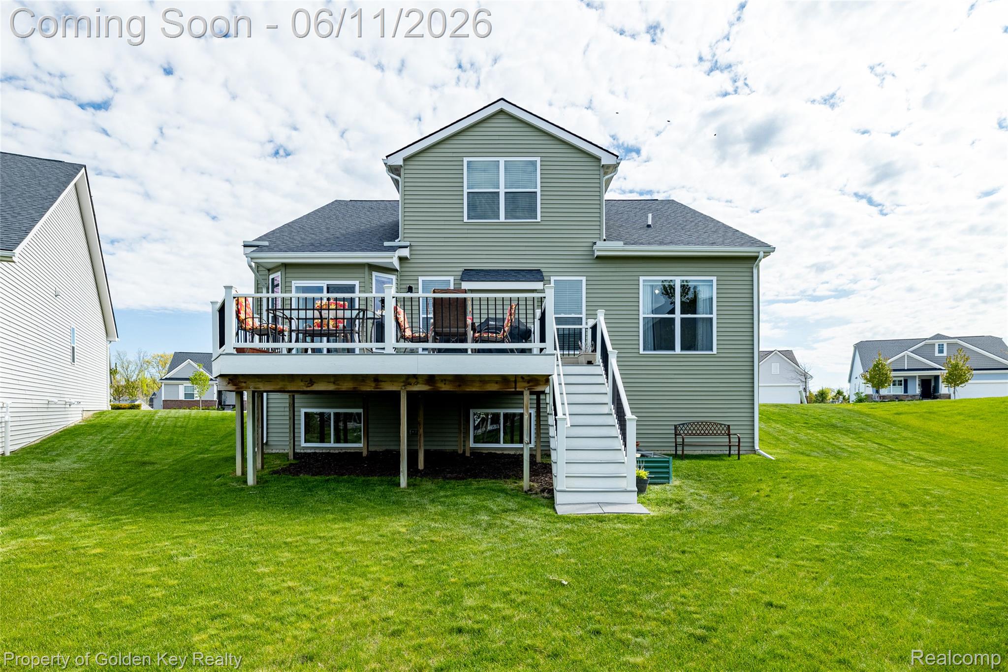 8238 Carston Lane