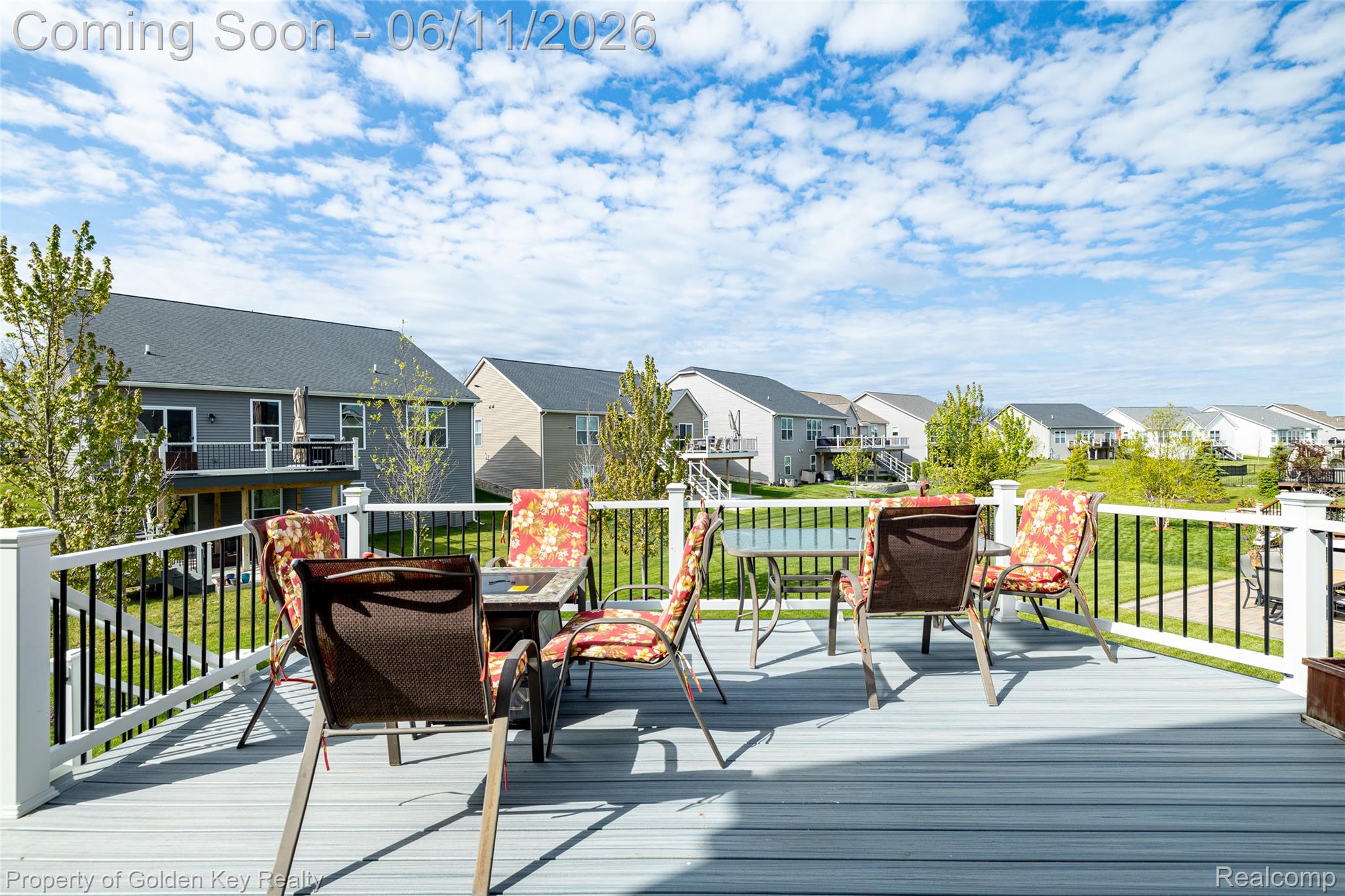 8238 Carston Lane
