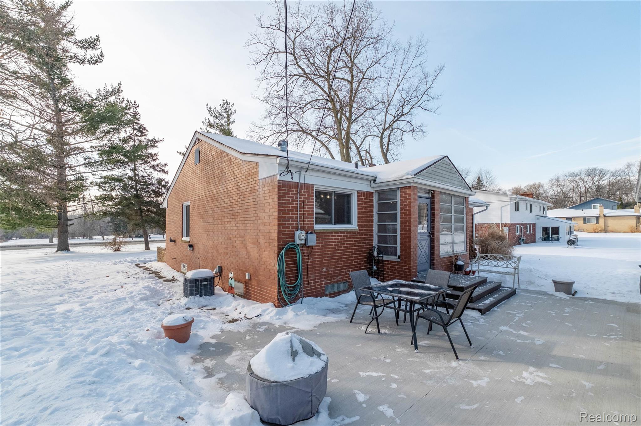 30740 W 11 Mile Road