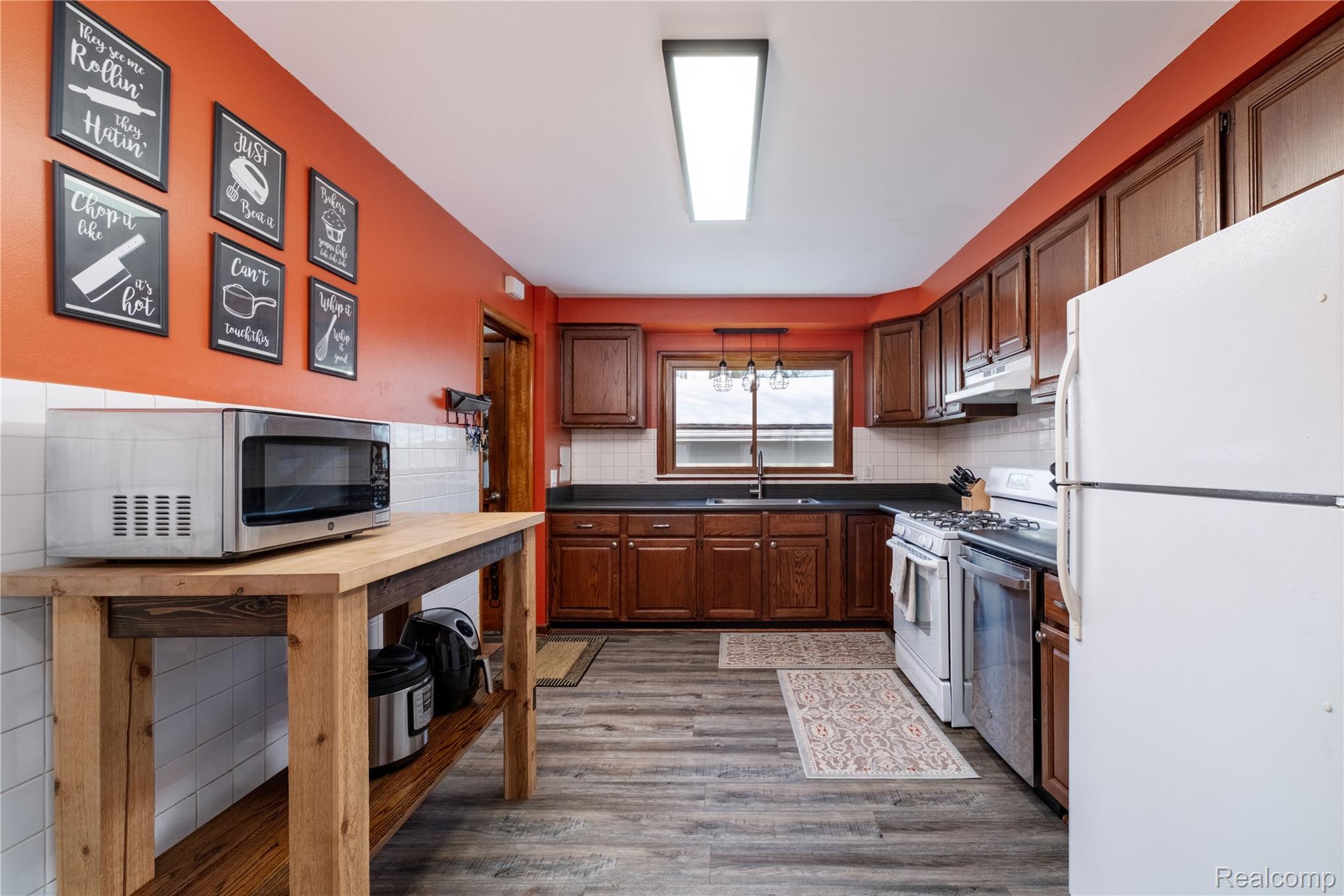 30740 W 11 Mile Road