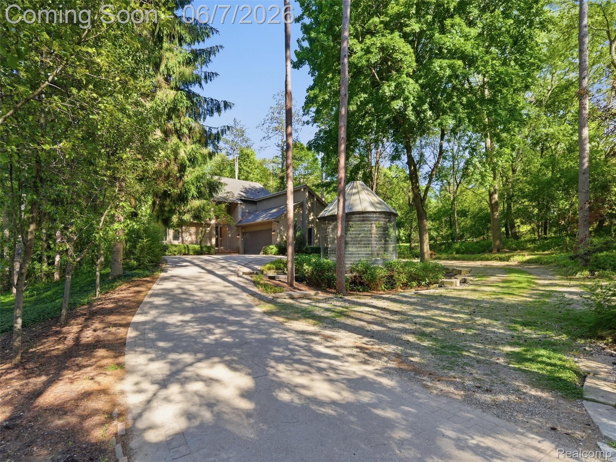 202 Nakomis Trail