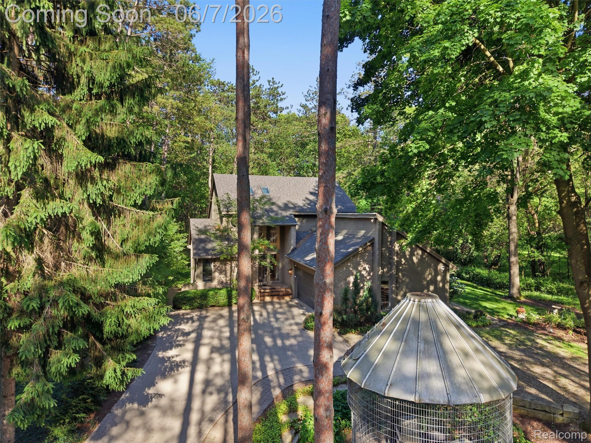 202 Nakomis Trail