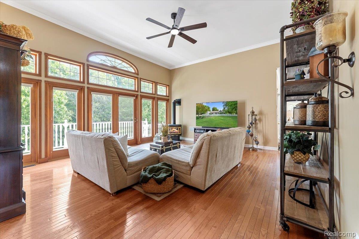 636 Crawford Farm Lane