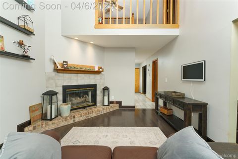 Tiny photo for 12921 Ann Lynn Drive, Green Oak Township, MI 48178 (MLS # 20261021591)