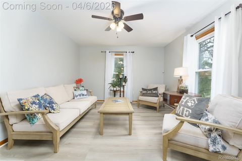 Tiny photo for 12921 Ann Lynn Drive, Green Oak Township, MI 48178 (MLS # 20261021591)