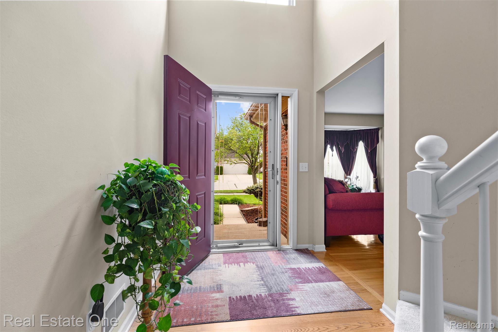 15340 Oakleigh