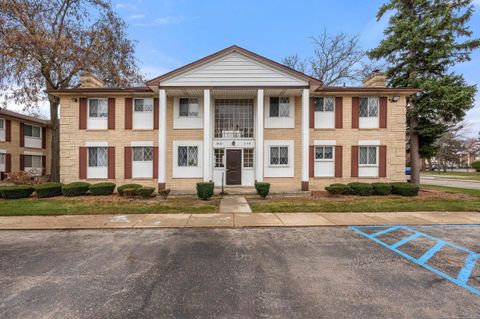 29265 Hayes Road Warren City MI 48088