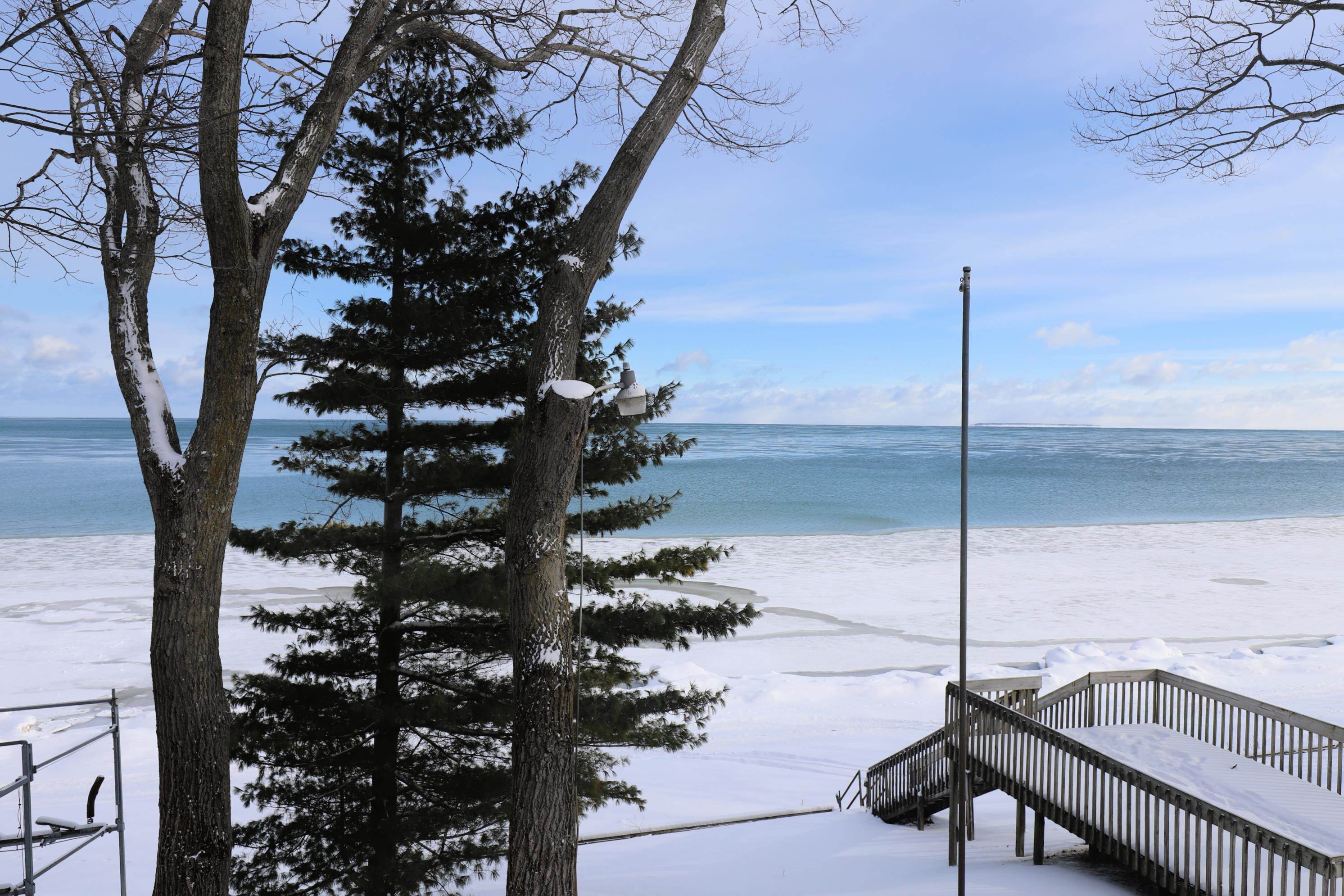 725 S Crescent Avenue