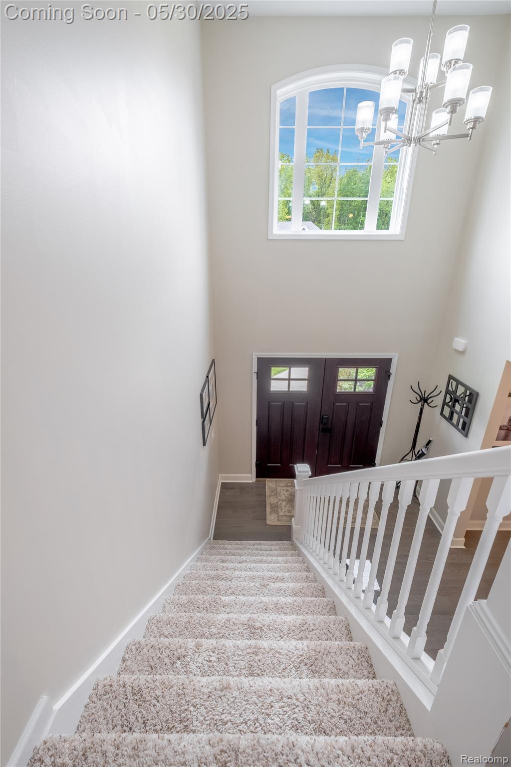 Fenton City, Michigan 48430, United States, 5 Bedrooms Bedrooms, ,4 BathroomsBathrooms,Residential,Pending,139251