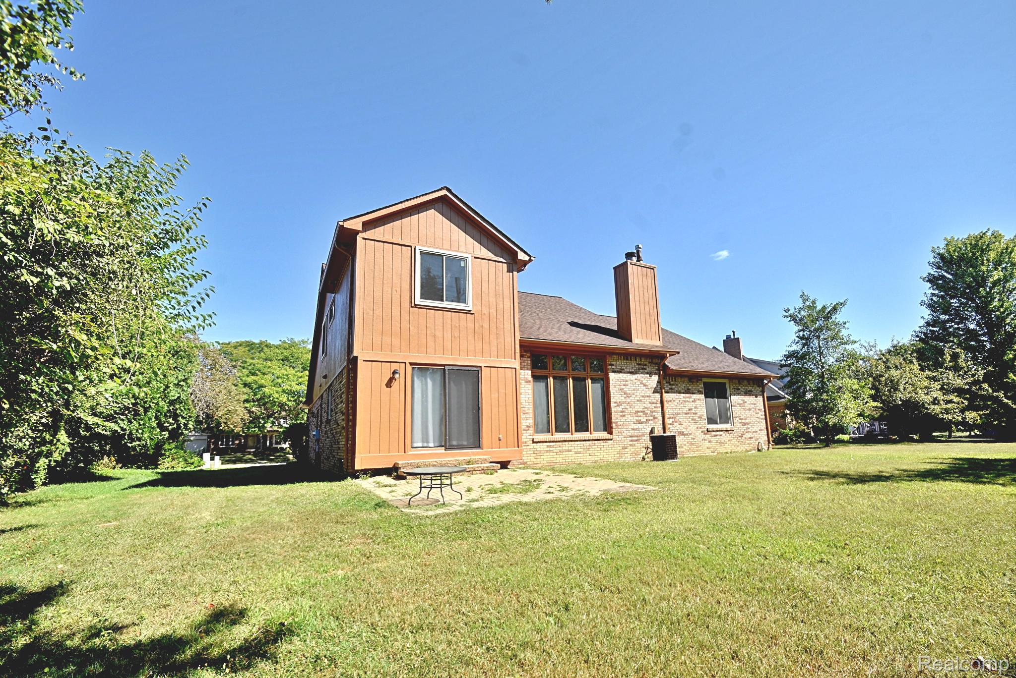 2358 Saffron Court