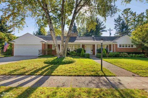 216 Ridge Road Grosse Pointe Farms City MI 48236