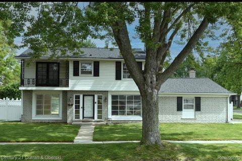 26004 Shirley Lane Dearborn Heights City MI 48127