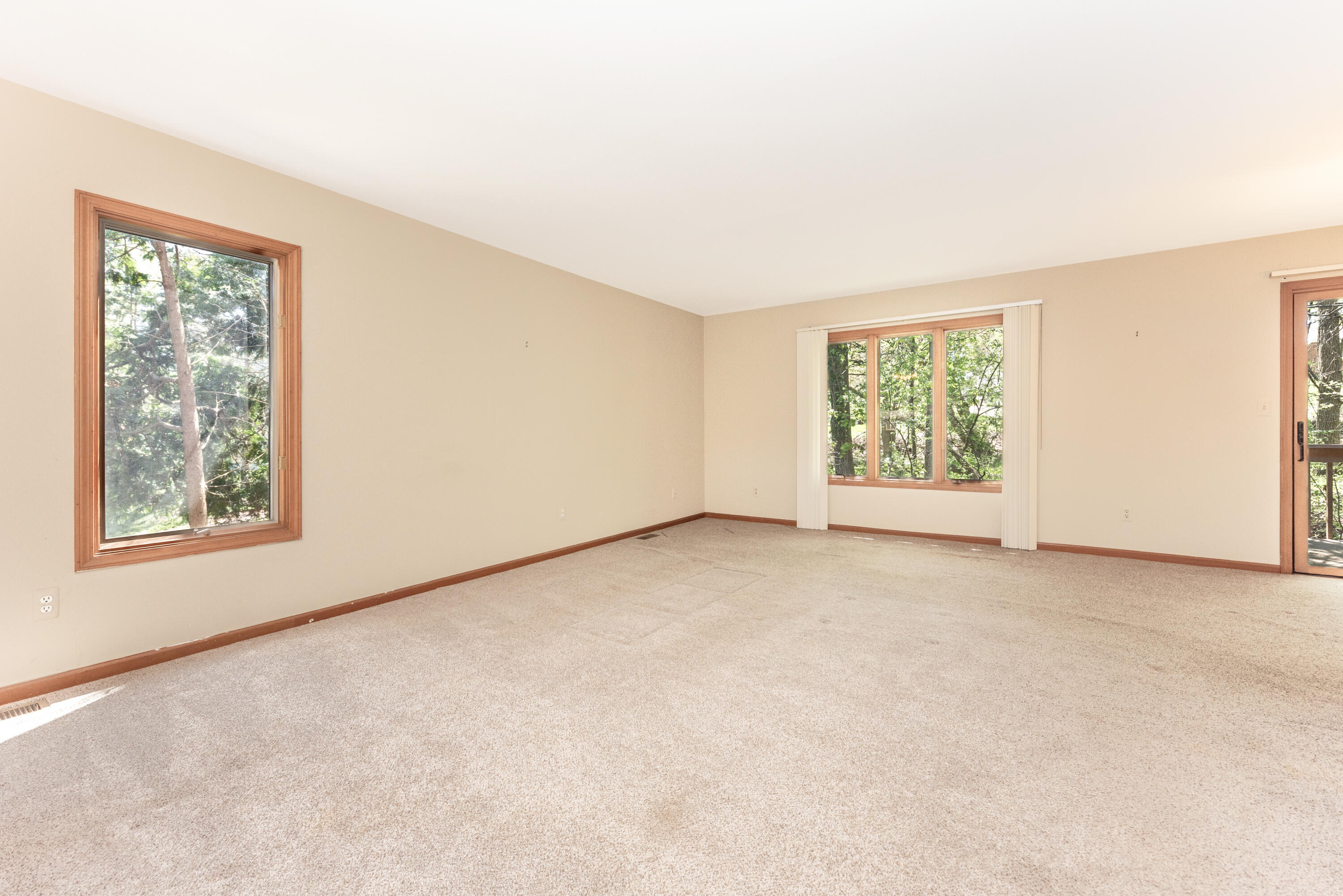 7631 Cottonwood Lane 12