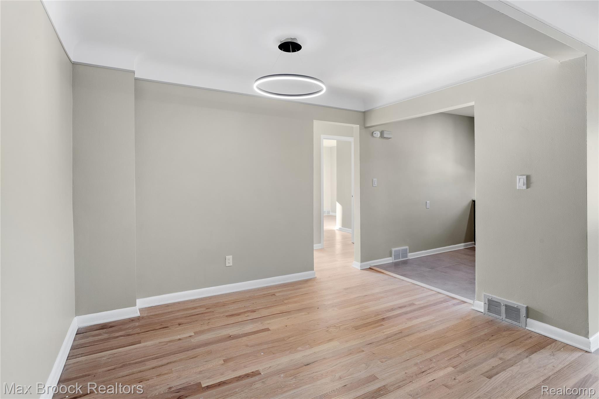 1909 Gardenia Avenue Unit D