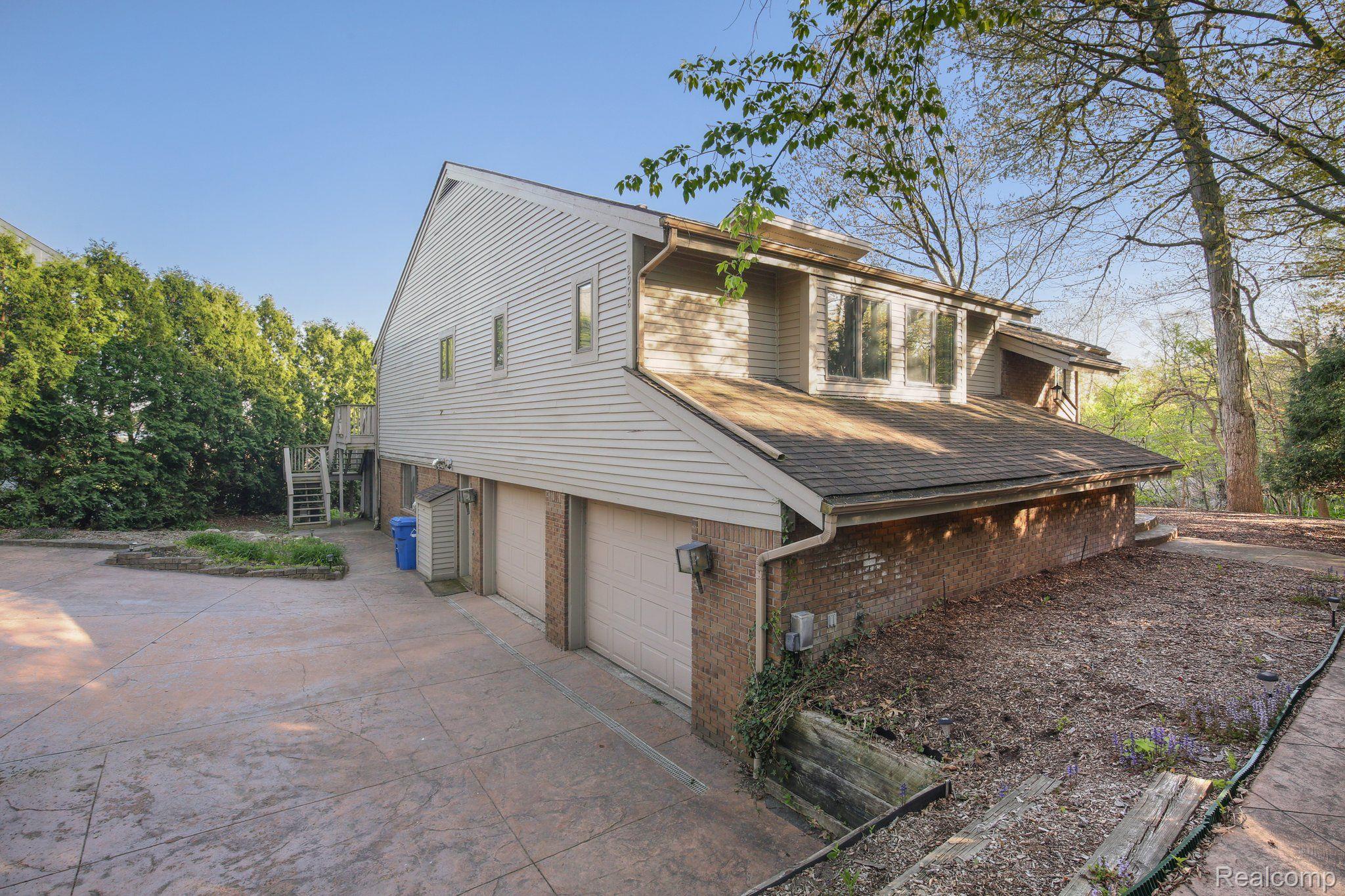 2996 LOON LAKE SHORES Road