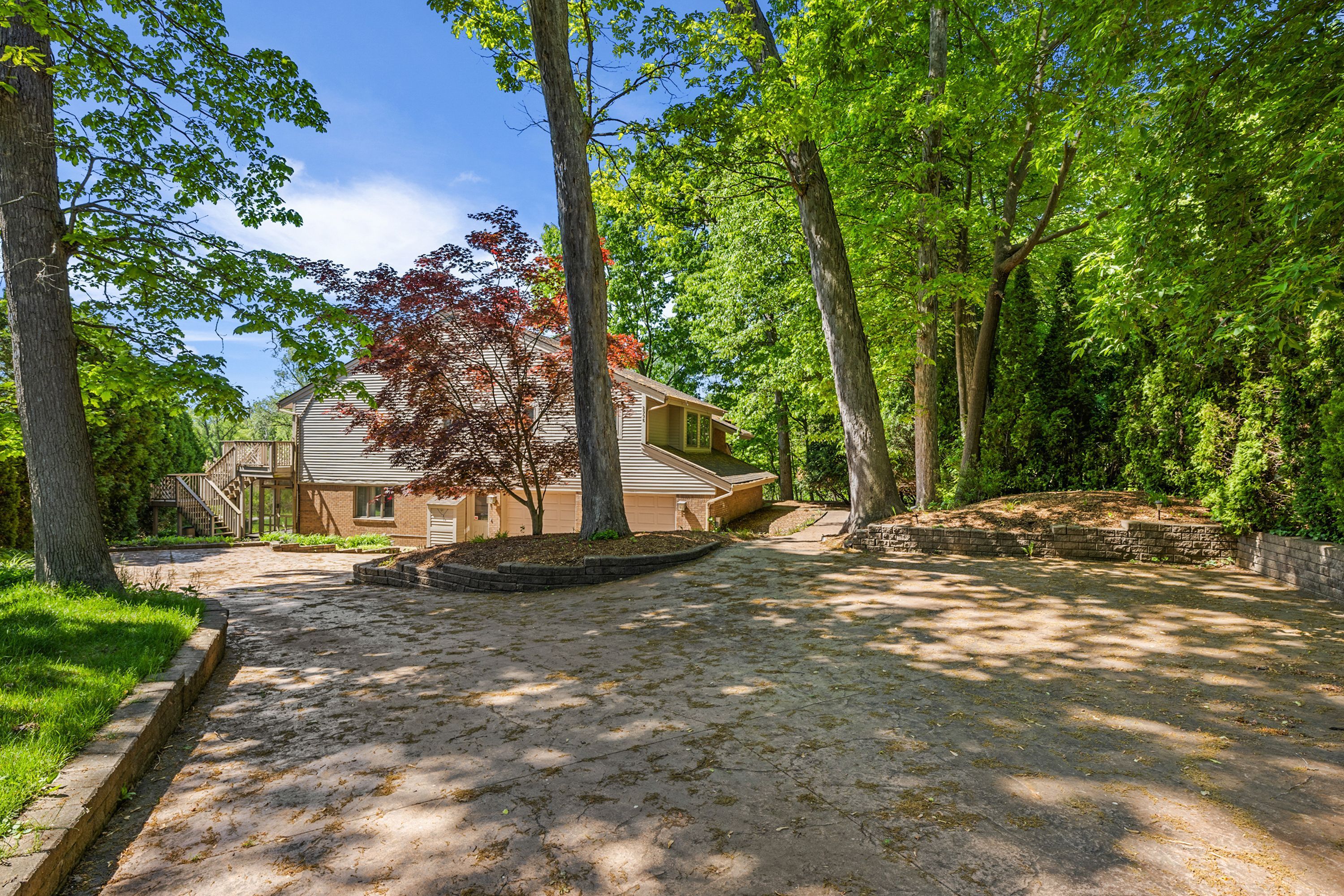 2996 LOON LAKE SHORES Road