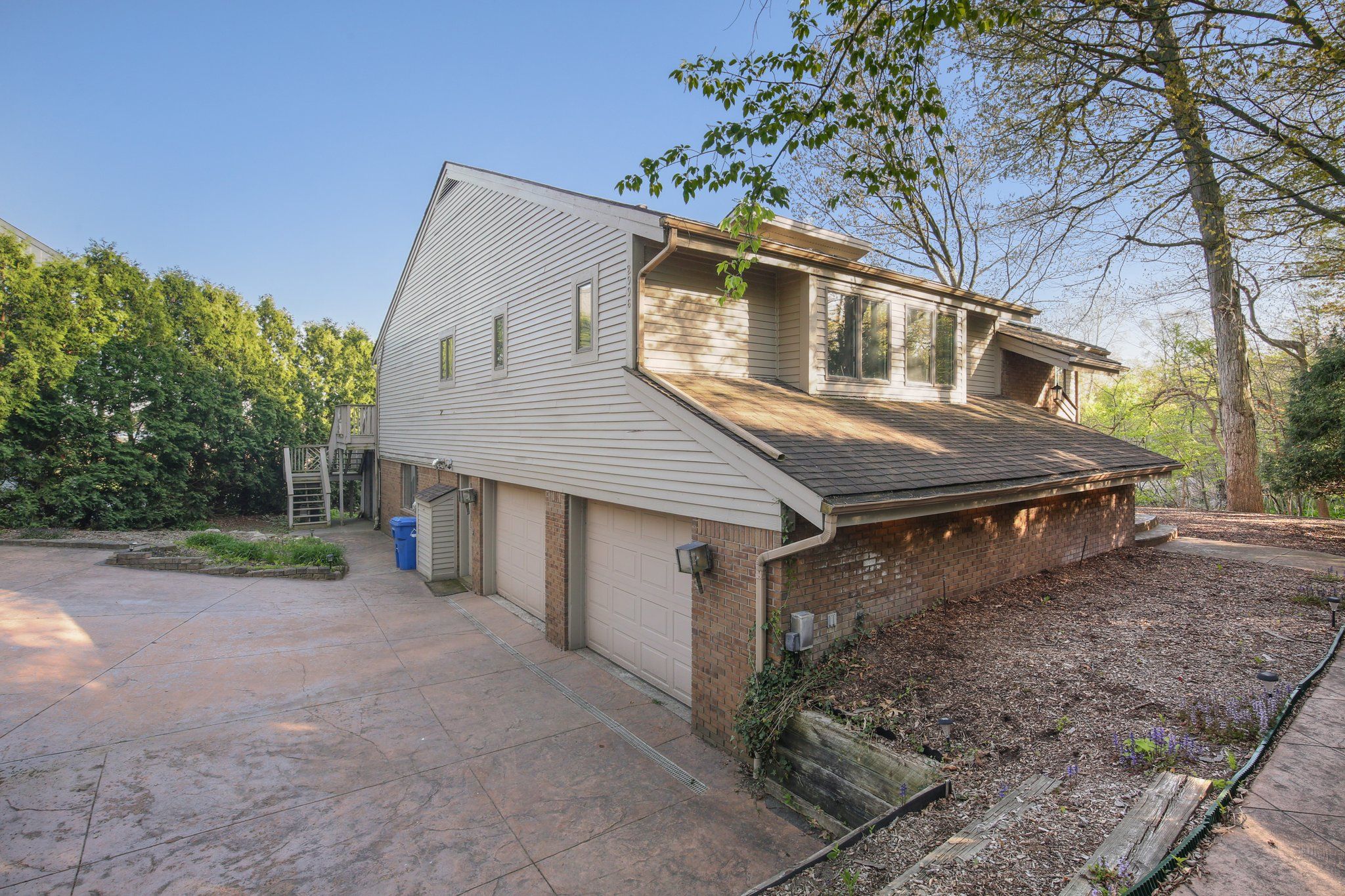 2996 LOON LAKE SHORES Road