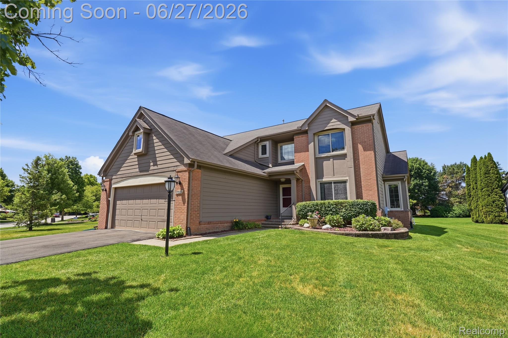 17223 Lake View Circle