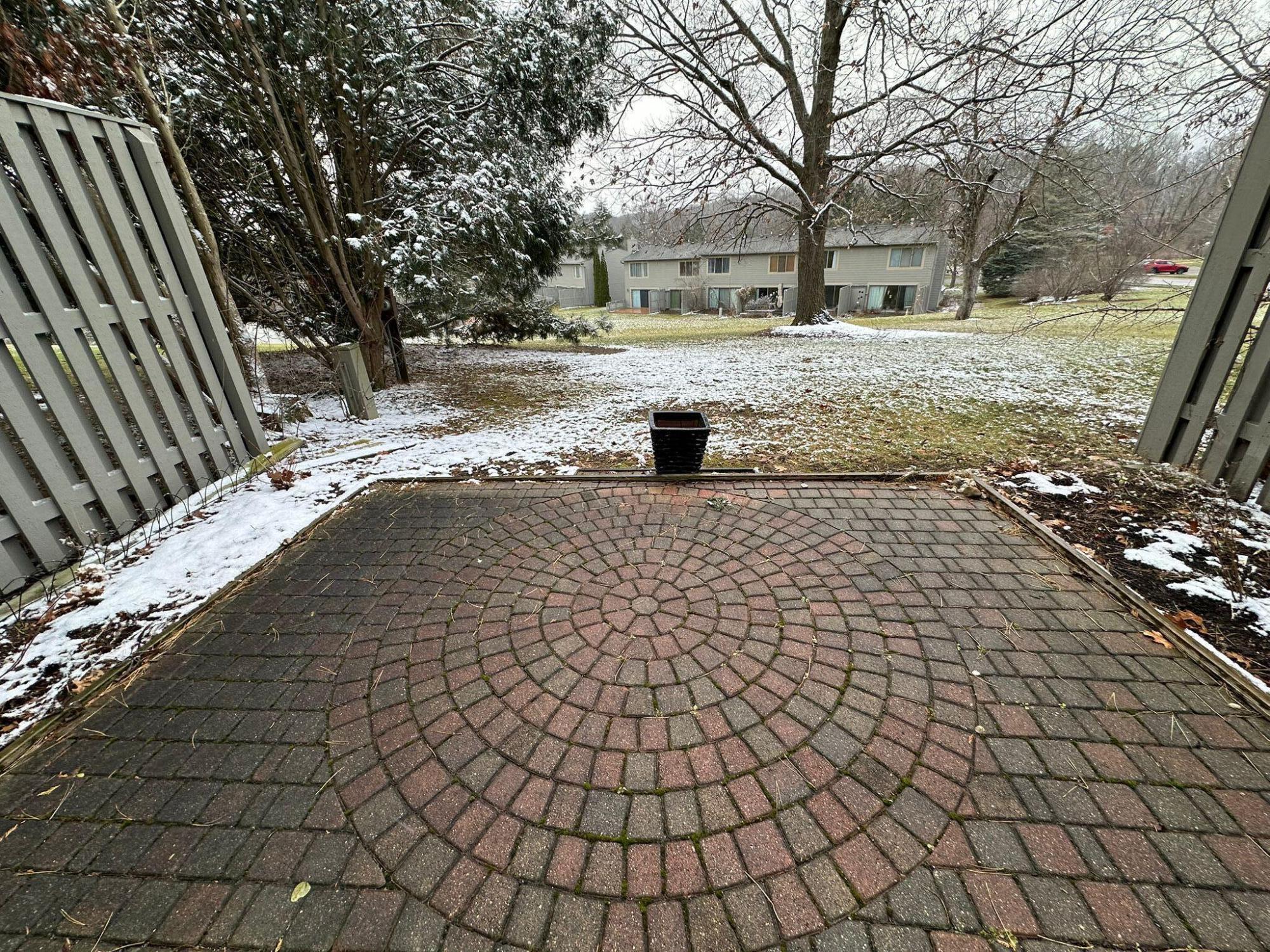 795 Watersedge Drive