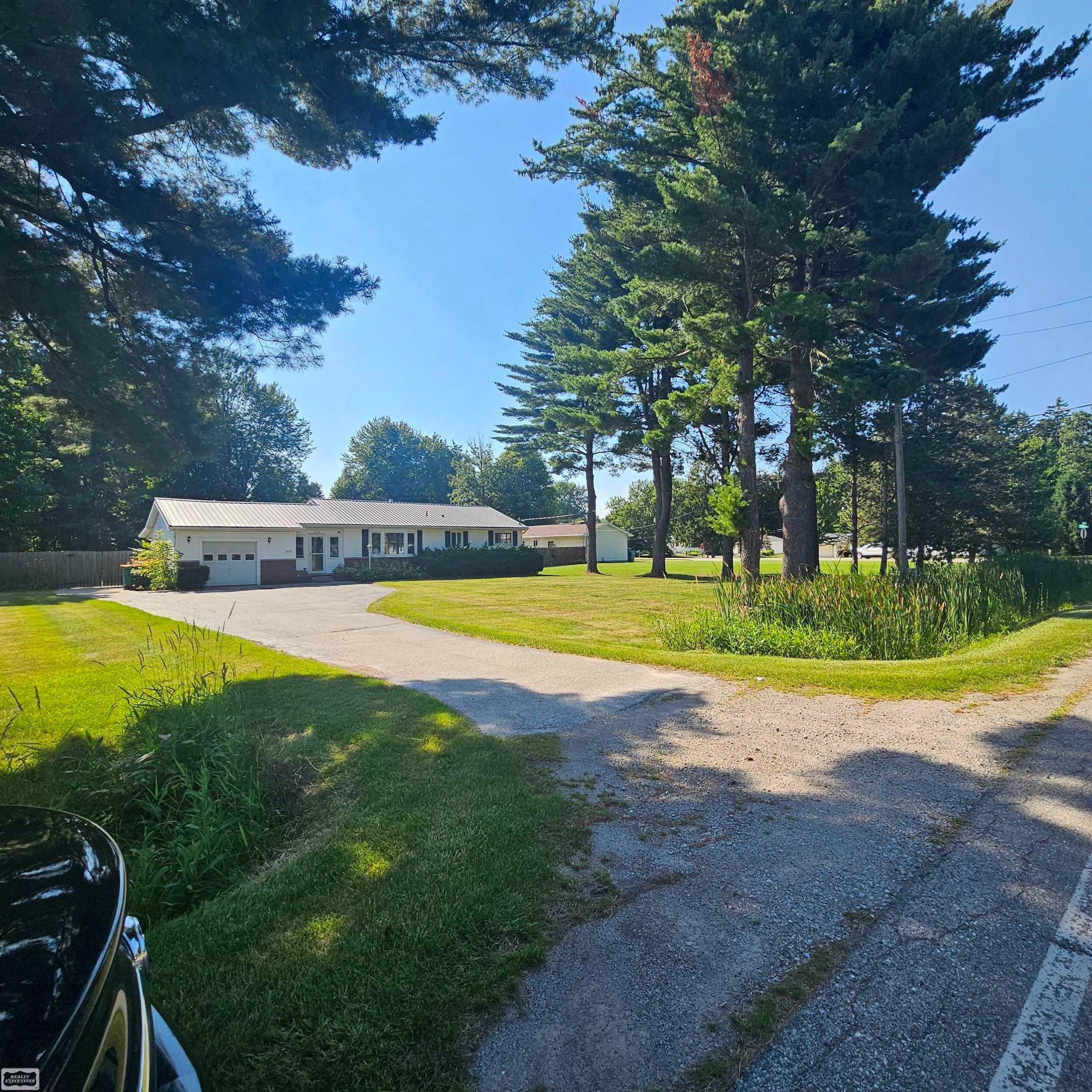 3177 Beach Road