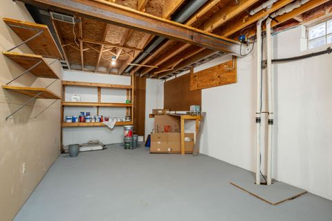 listing image 48