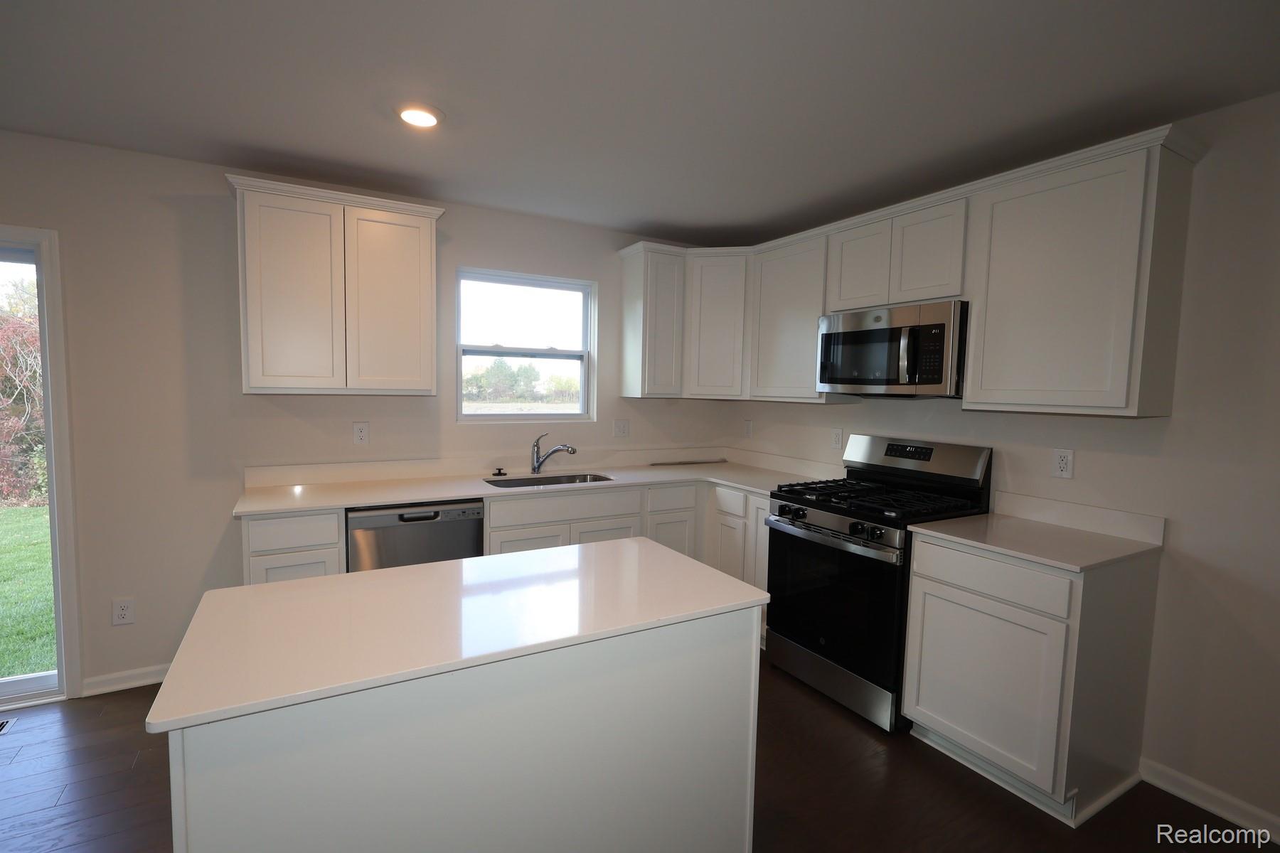 4241 Cedar Lane