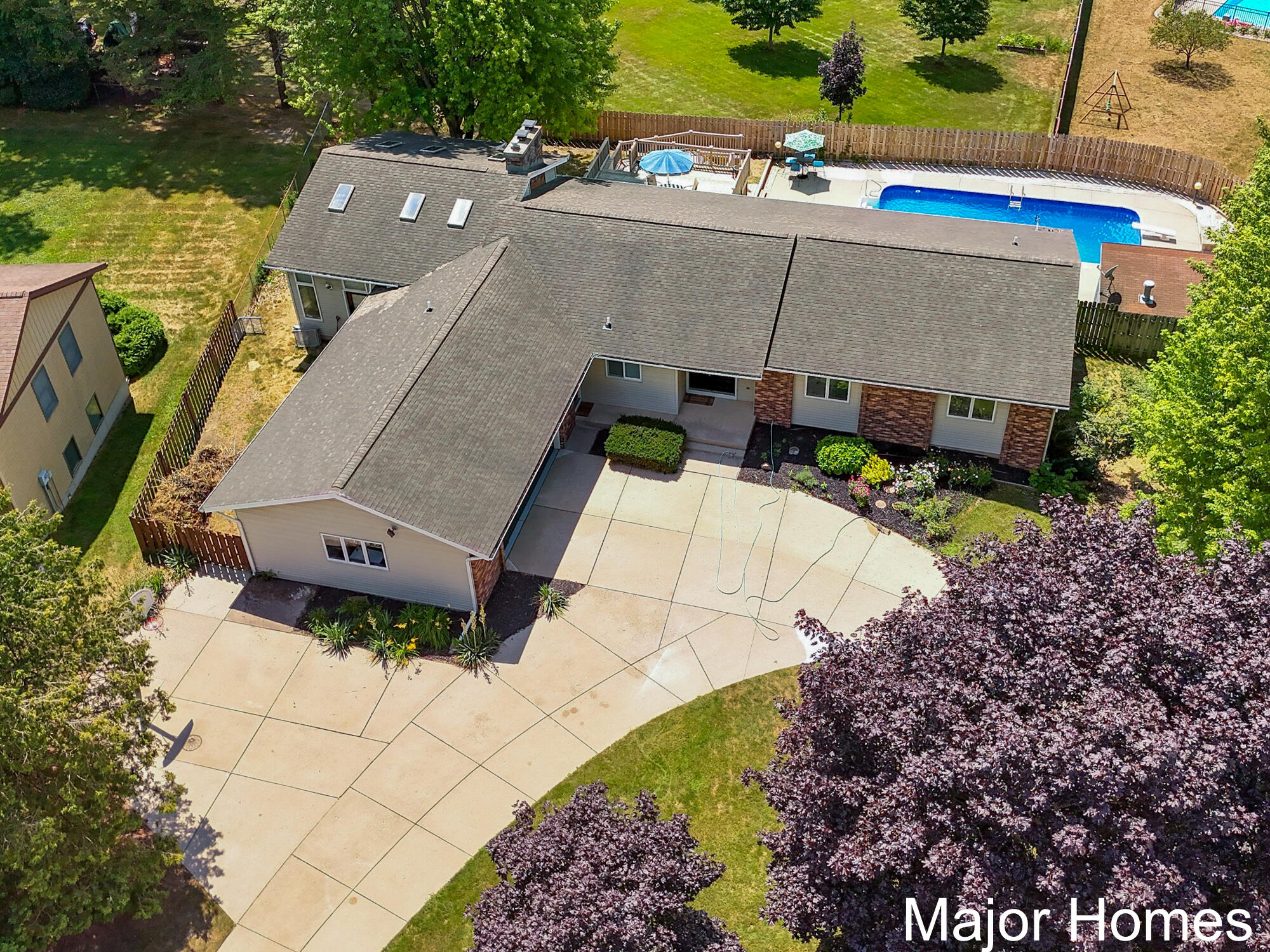 2650 Oldepointe Drive NE