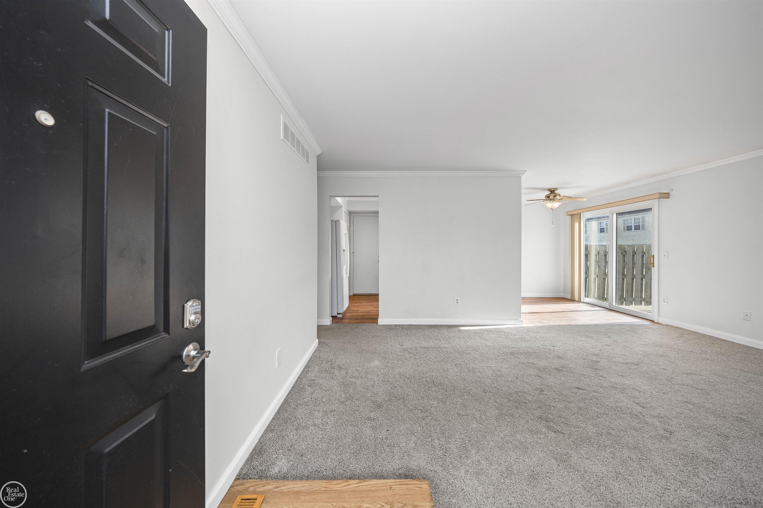 24692 N MEADOW Drive