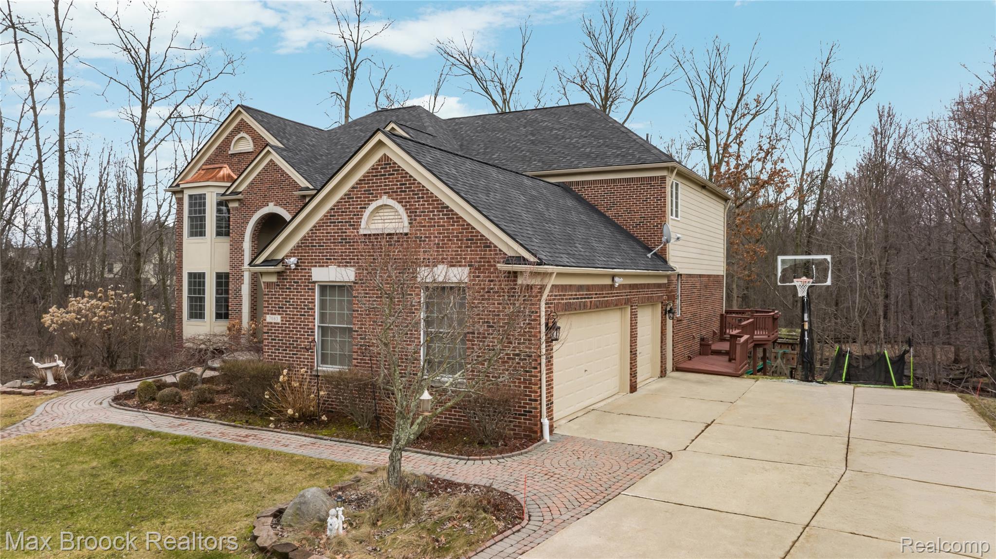 7083 Chatham Court