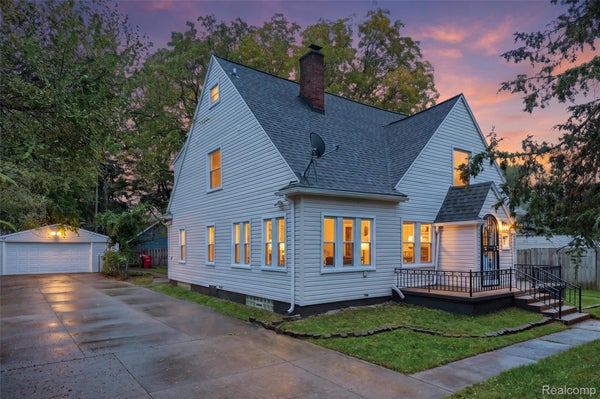 21130 SEMINOLE ST, SOUTHFIELD, MI 48033 - Image 4afa06ed5cde8fbcae8d63b79157b56b/4155613876